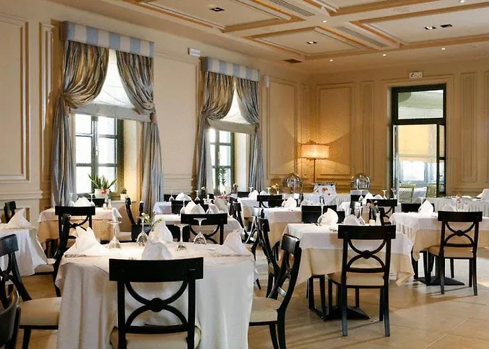 Thermae Sylla & Wellness Resort Edipsos